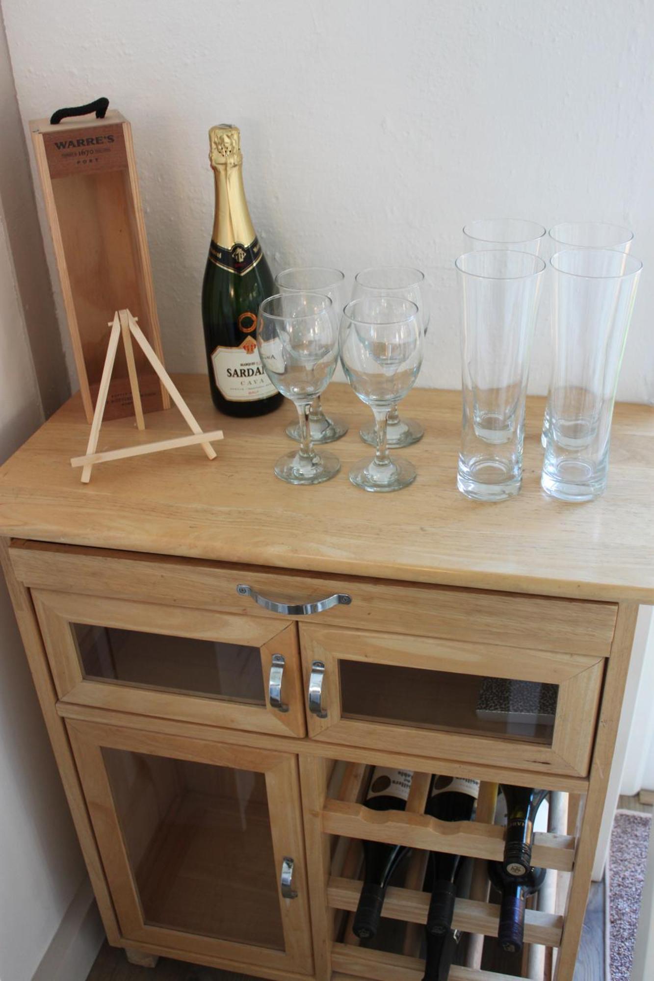 Beautiful Barn Conversion, 3 Bed, Hot Tub, Sauna, Gym, Enclosed Garden Ryde  Exteriör bild